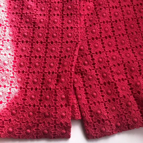 Ann Taylor Coral/Pink Lace Overlay Pencil Skirt - Picture 4 of 12